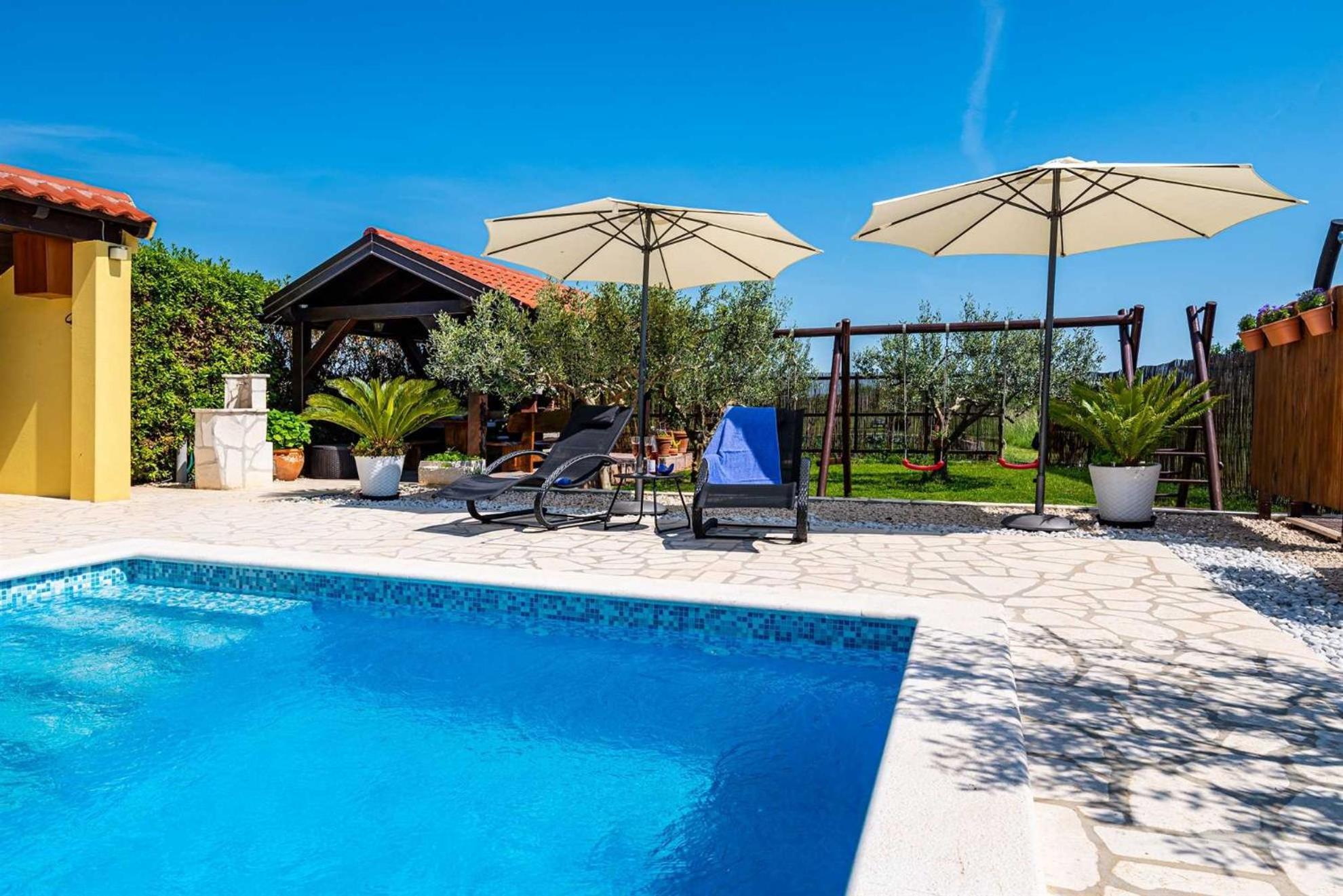 Apartment House Simoni With Pool, Zadar County Privlaka  Dış mekan fotoğraf