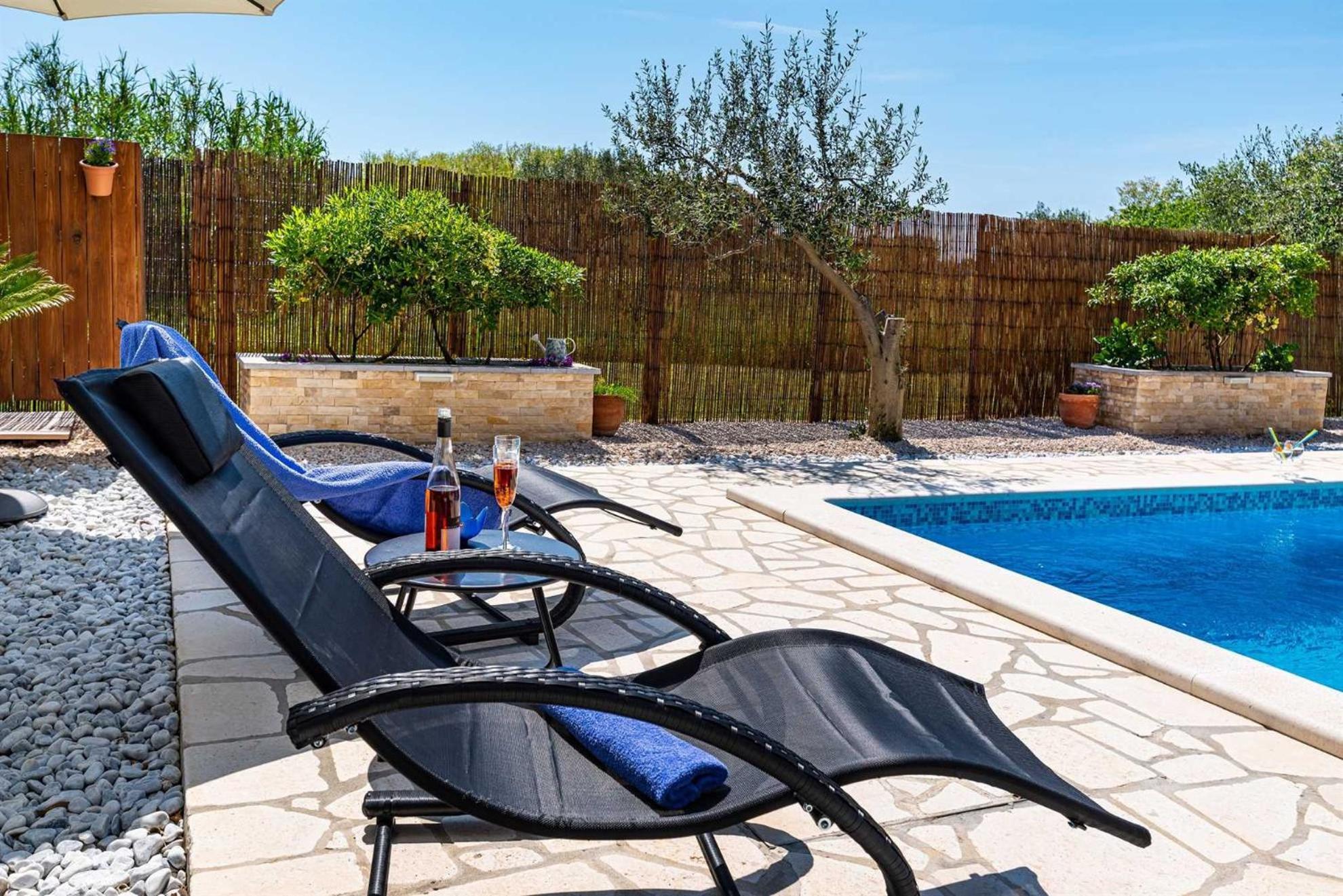 Apartment House Simoni With Pool, Zadar County Privlaka  Dış mekan fotoğraf
