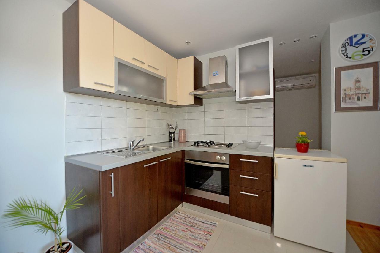 Apartment House Simoni With Pool, Zadar County Privlaka  Dış mekan fotoğraf